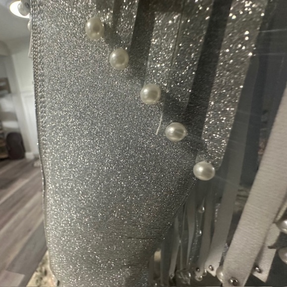 BRAND NEW NEVER WORN SEXY SPARKLY SILVER CUT OUT BOOTS - EU 41 - US SIZE 9.5/10 - Picture 5 of 16